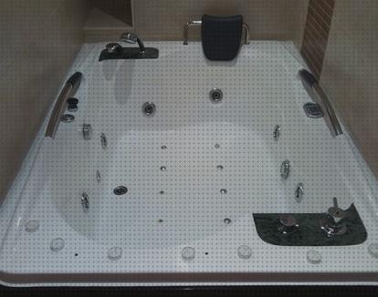 Review de habitacion doble con bañera de hidromasaje