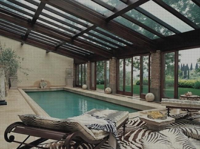 TOP 21 piscinas con techos bajo análisis